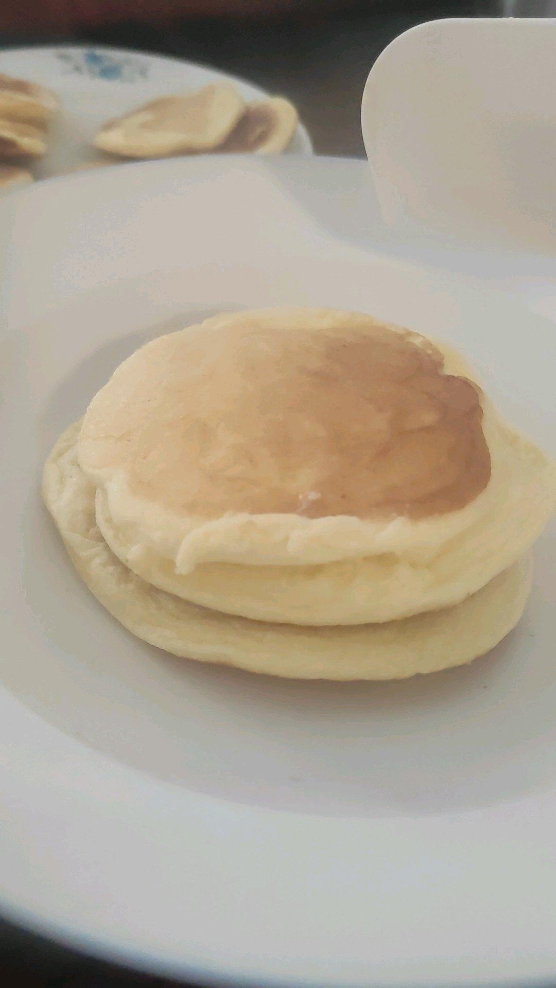 10分钟搞定网红舒芙蕾松饼🥞超松软『步骤详细附视频』『平底锅美食』