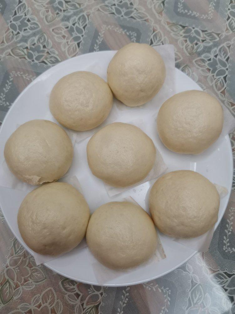 香软红豆包