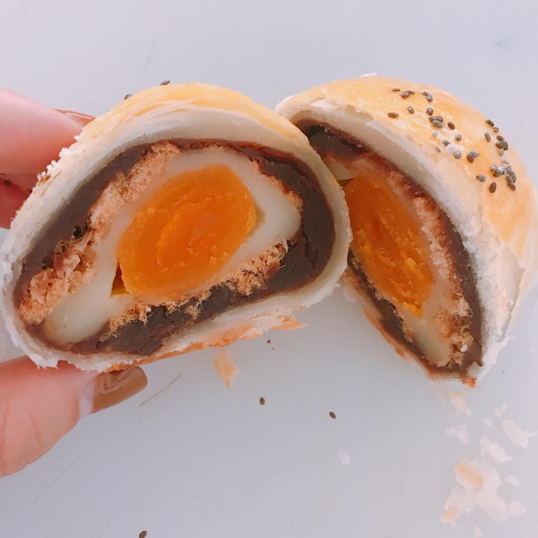 ㊙️网红麻薯肉松蛋黄酥🔥，好吃到爆‼️