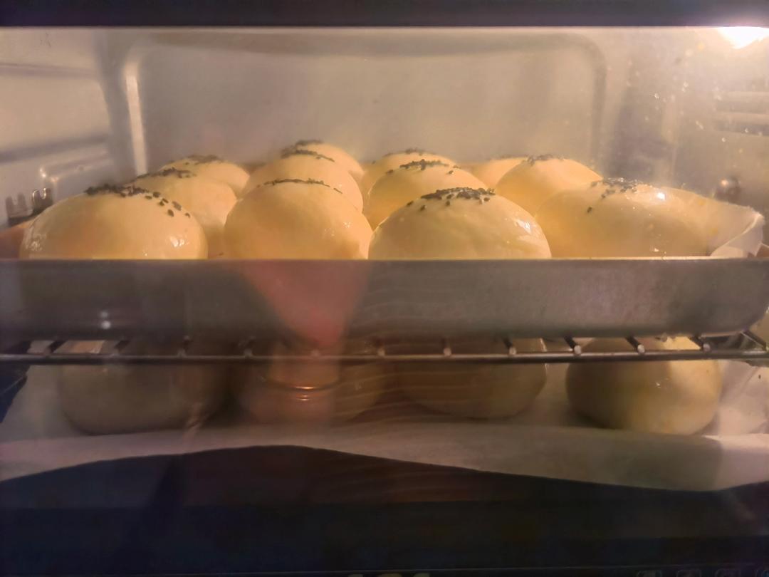 放3天也一样柔软的豆沙小餐包，好吃到哭