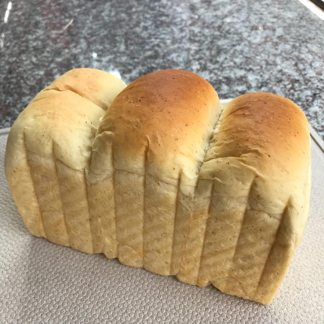 全麦鸡蛋吐司
