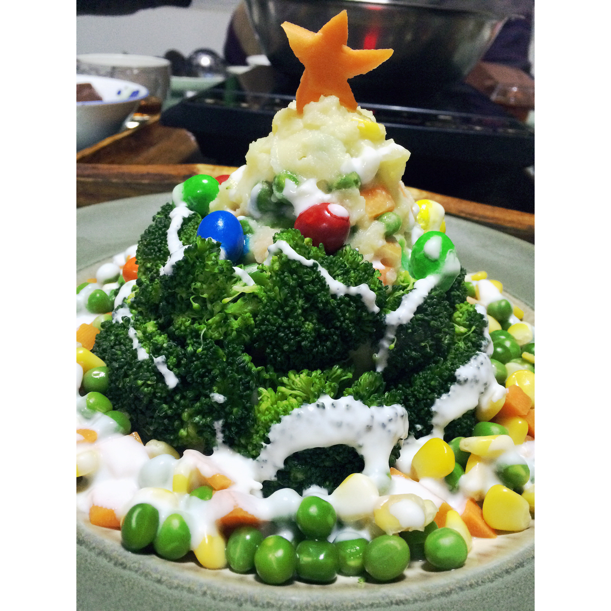 西兰花圣诞树沙拉