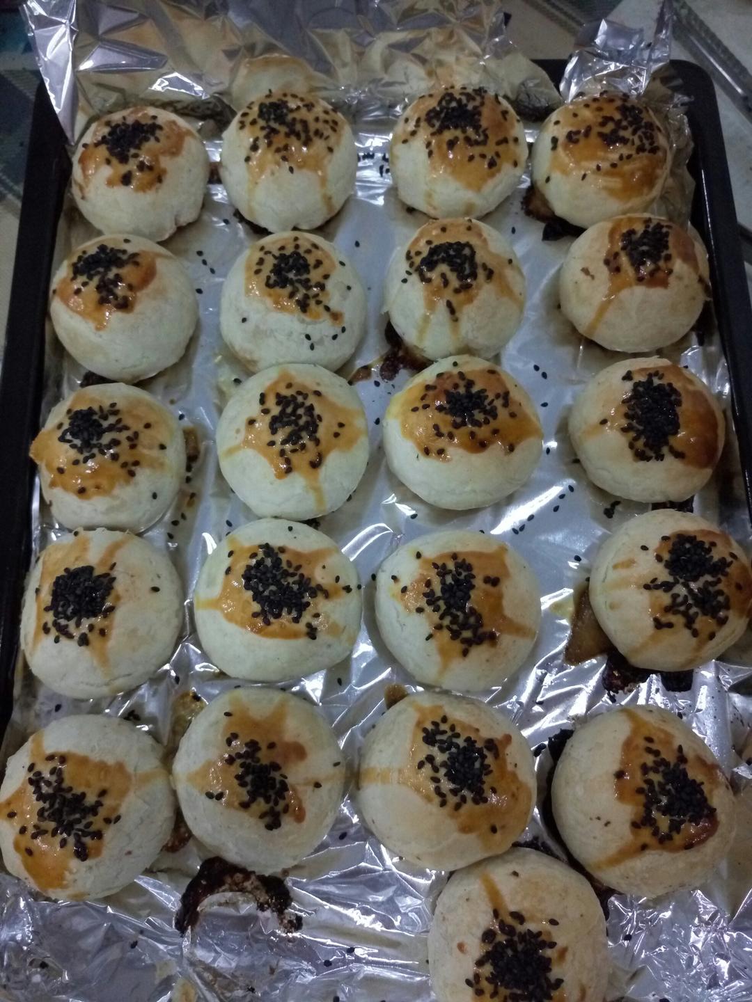 泳式鲜肉榨菜月饼