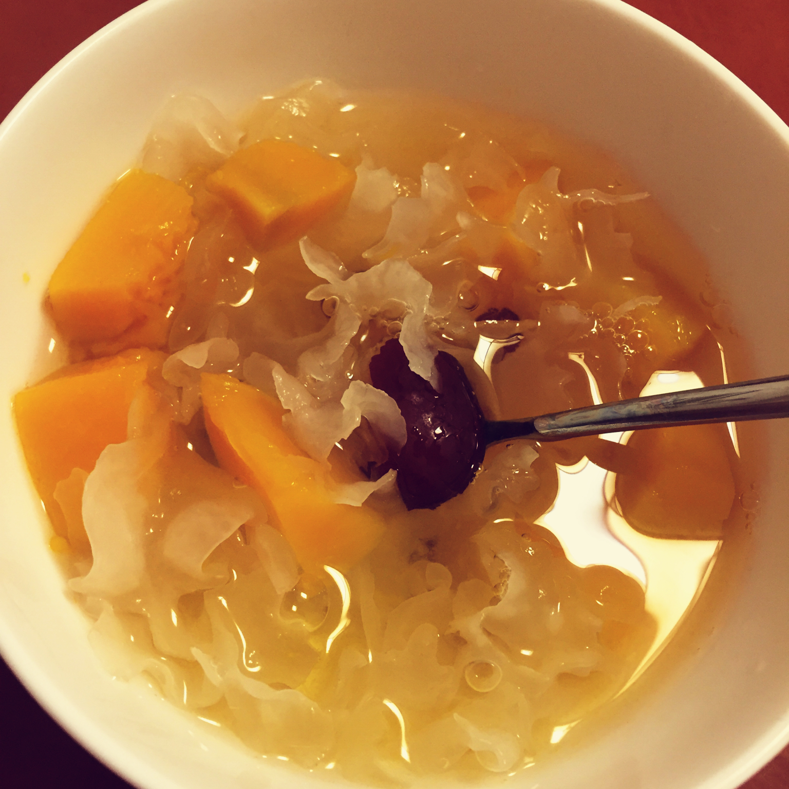 冰糖红枣银耳南瓜羹