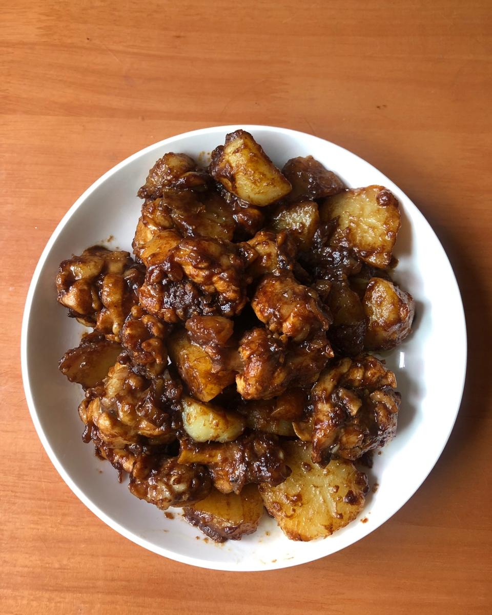 土豆焖鸡腿