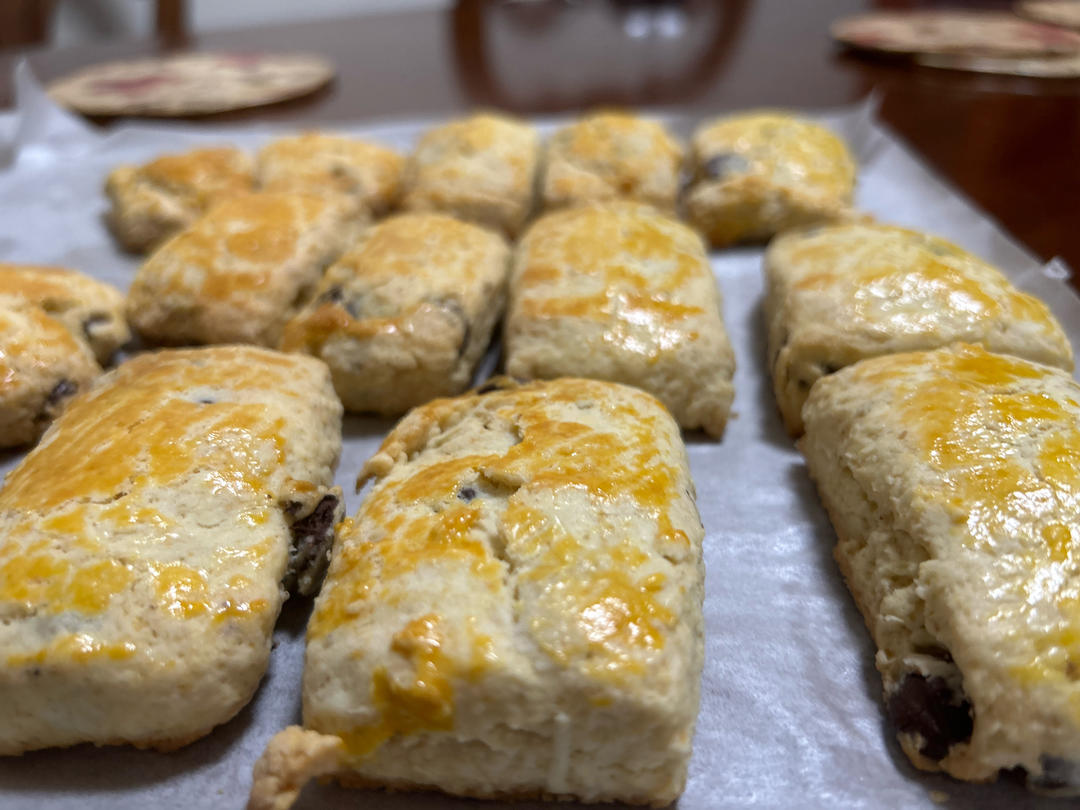 完美裂纹～百分百成功的超好吃奶香司康（禁止搬运）