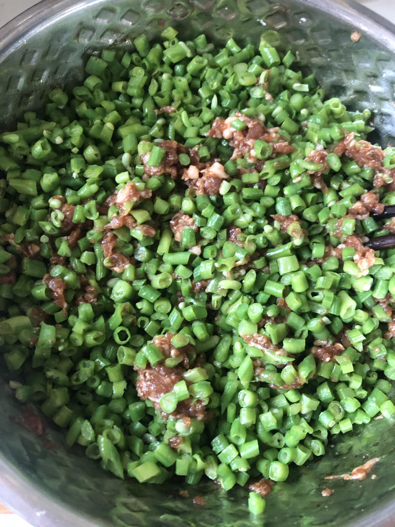 又一个又_5cu1做的豆角猪肉馅包子