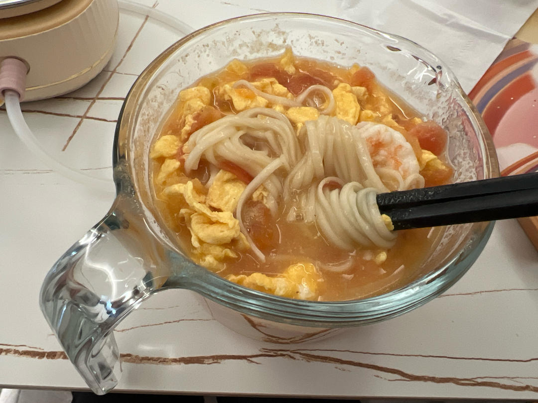 恨不得抱着锅舔的番茄鸡蛋面