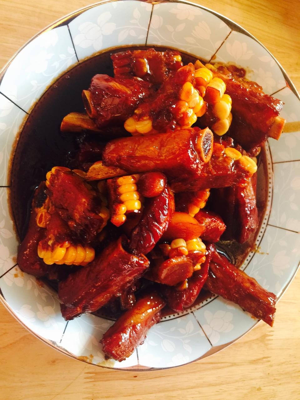 玉米烧排骨