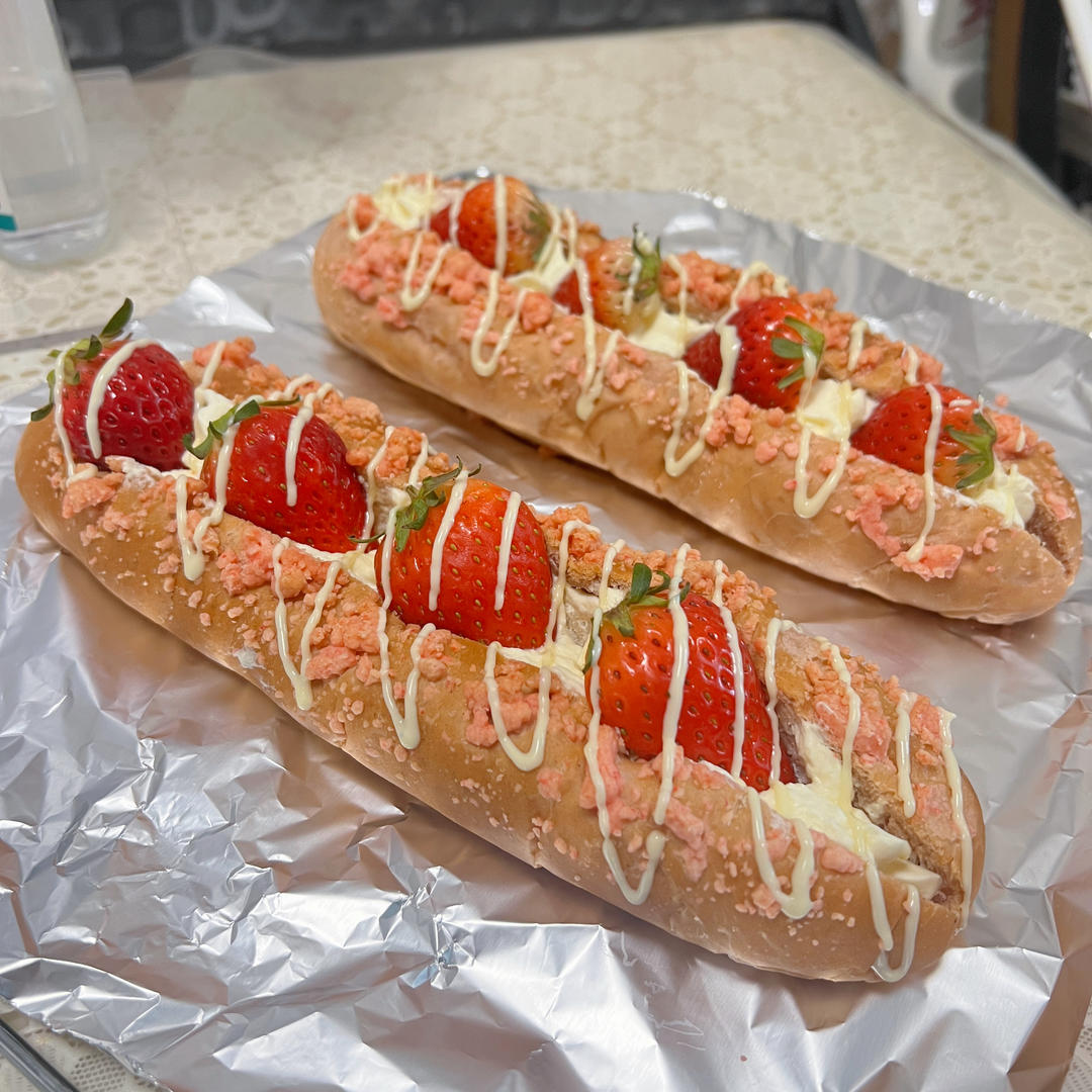 草莓🍓奥利奥魔法棒面包