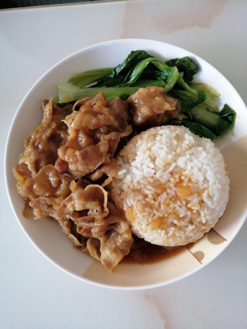 日式小牛饭
