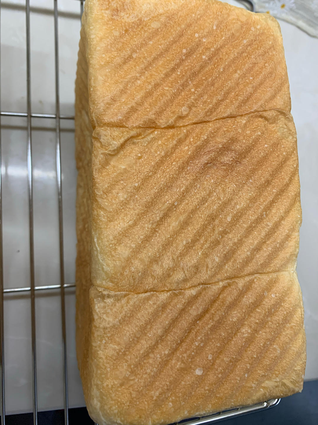 《Tinrry+》软绵绵的白吐司