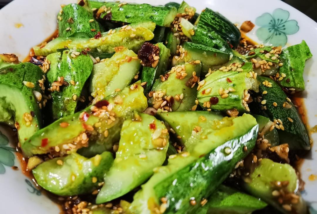 万能调料汁拍黄瓜太绝了