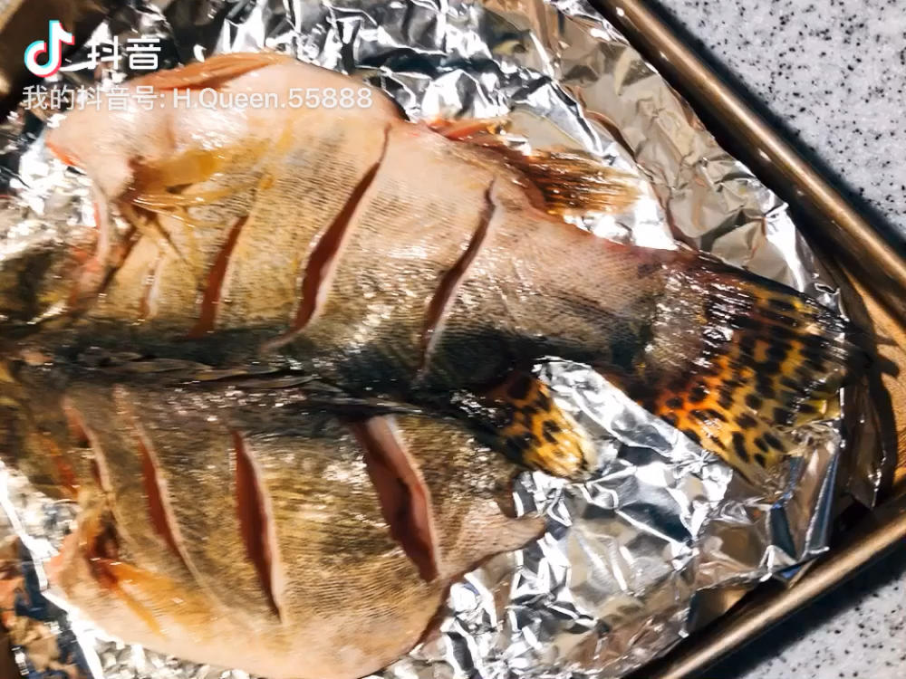 ㊙️🔥家庭版‼️香辣烤鲈鱼【北鼎烤箱食谱】