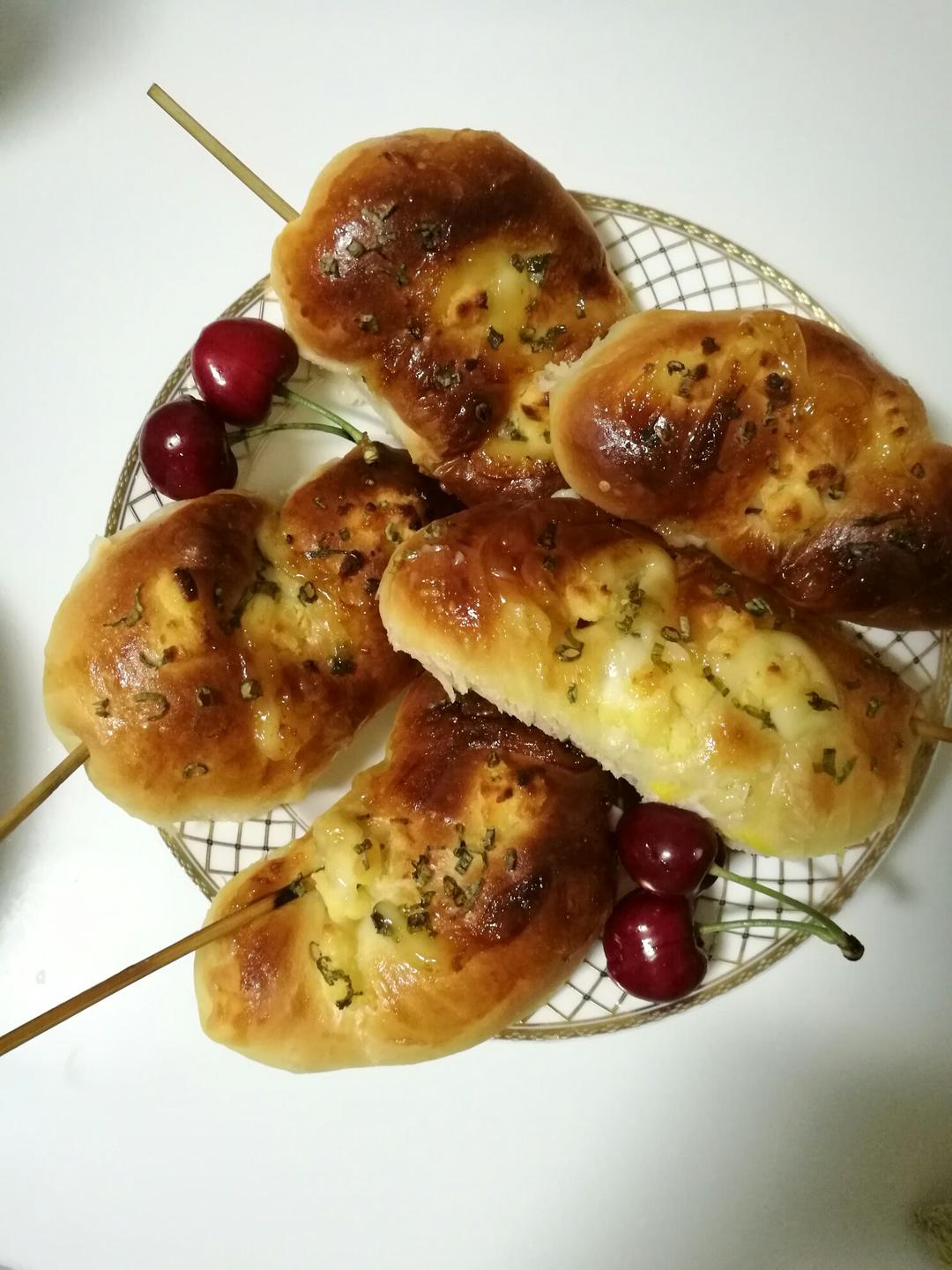 烤起来吧，鸡腿面包~