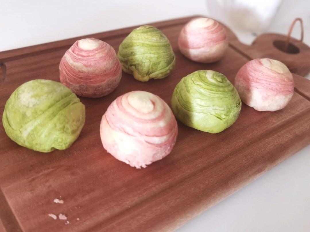 蛋黄酥~紫薯、抹茶、原味~花好月圆，中秋快乐~内附一次做六色蛋黄酥方法~