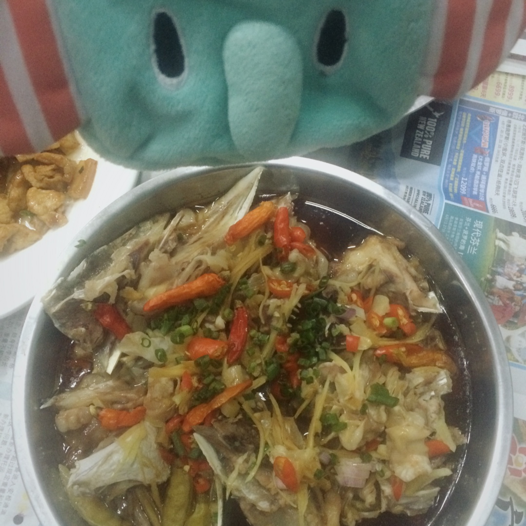 双色剁椒鱼头