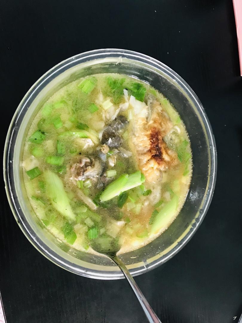 奶白鱼头汤（鲜）