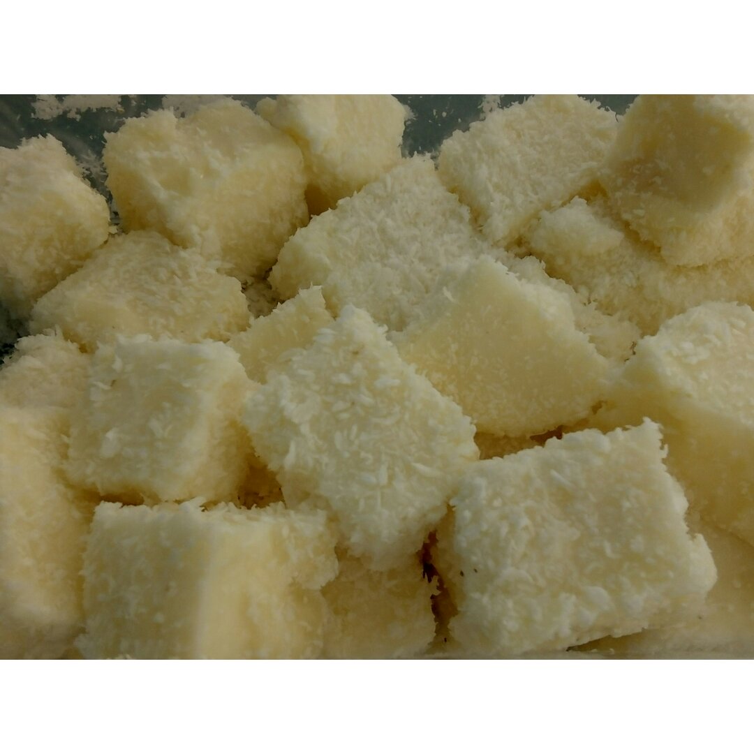 椰蓉牛奶小方