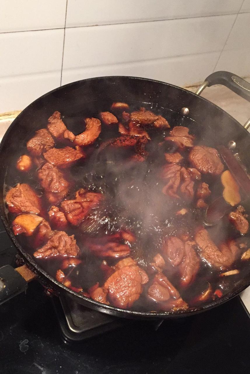 卤牛肉