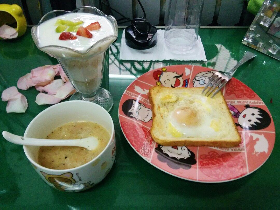 鸡蛋芝士烤吐司