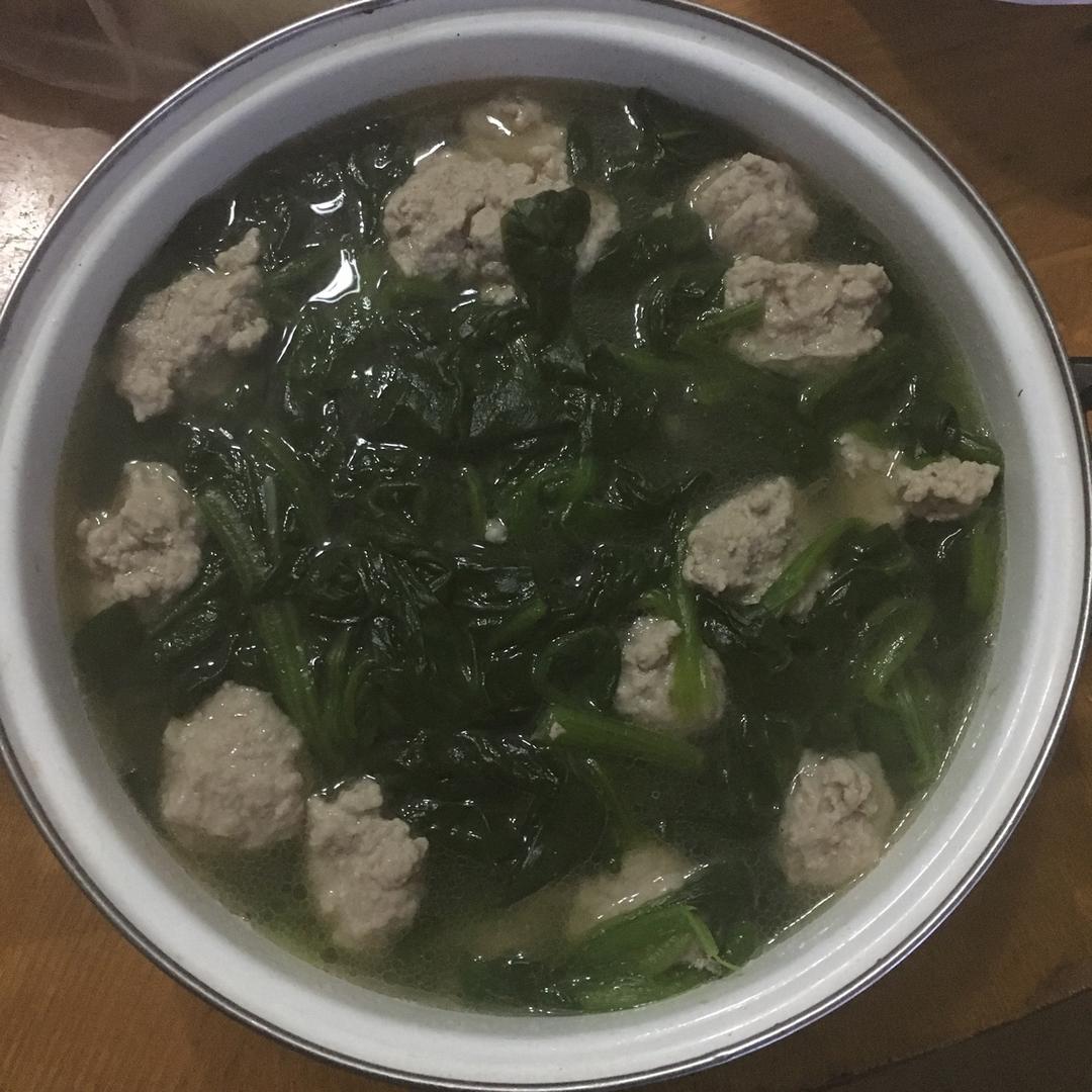菠菜丸子汤