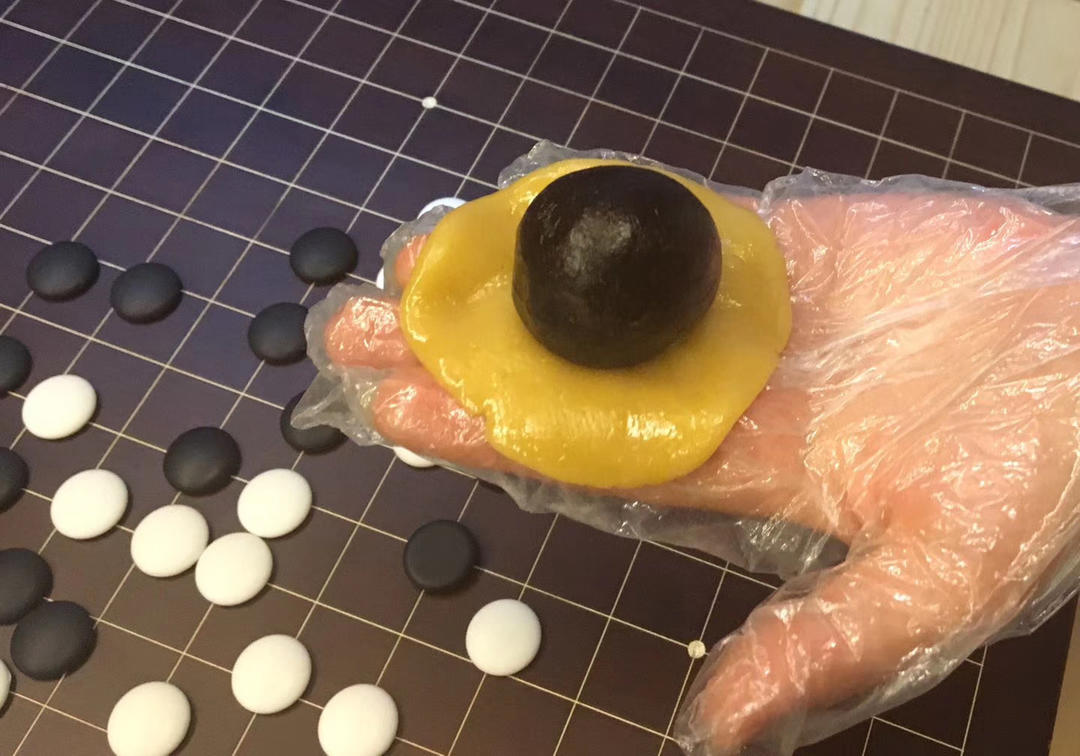 广式月饼—蛋黄莲蓉月饼