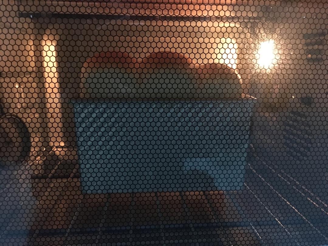 老面包土司！（普通面粉，植物油也可以做出好面包！小时候的味道。。。）