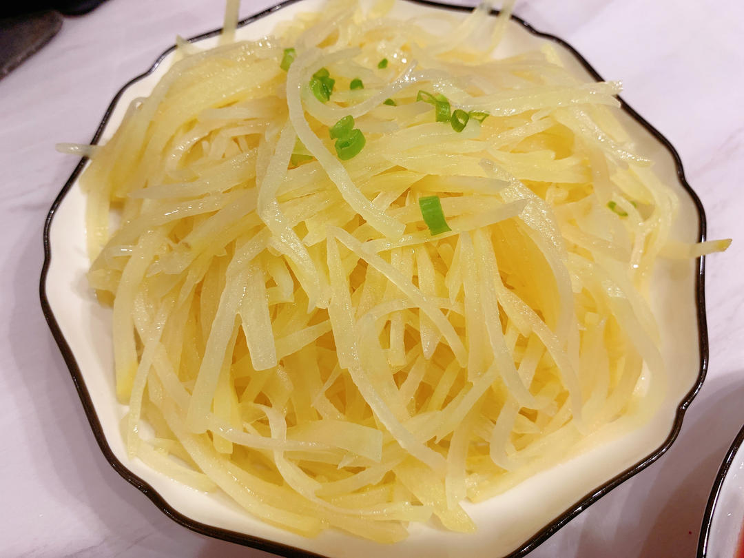 清炒土豆丝！