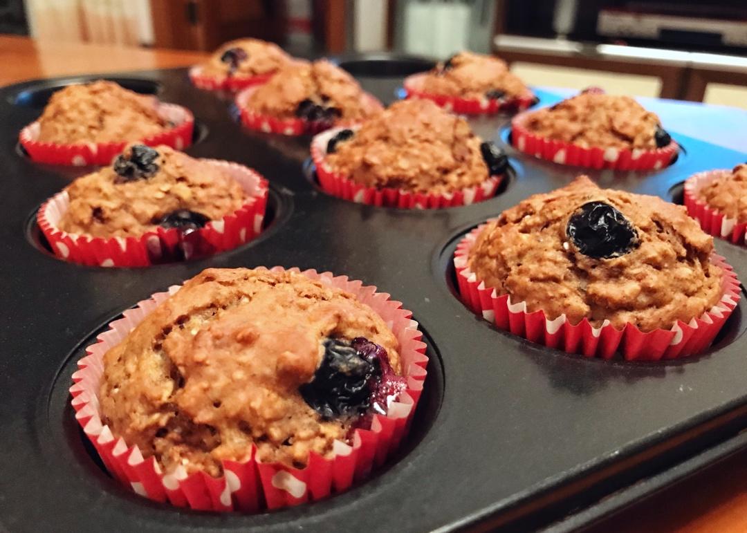 健康版蓝莓全麦燕麦玛芬