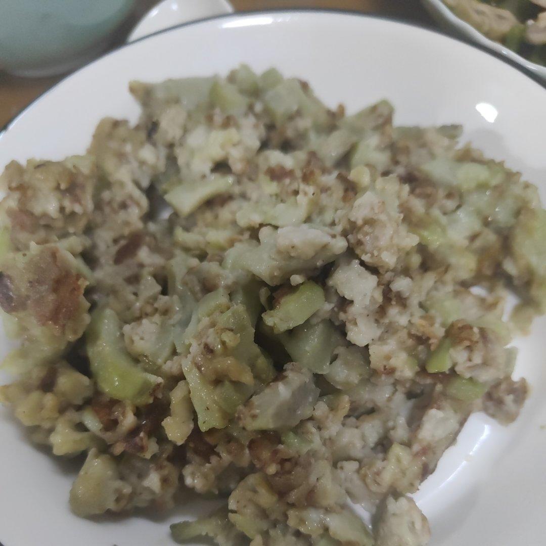 外焦里软的面炕茄子条