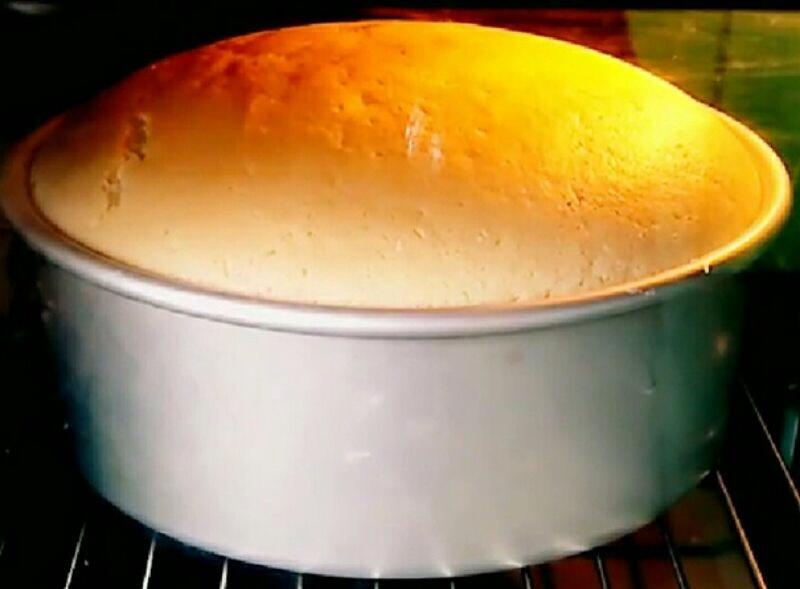 蛋糕的做法（8寸戚风蛋糕）