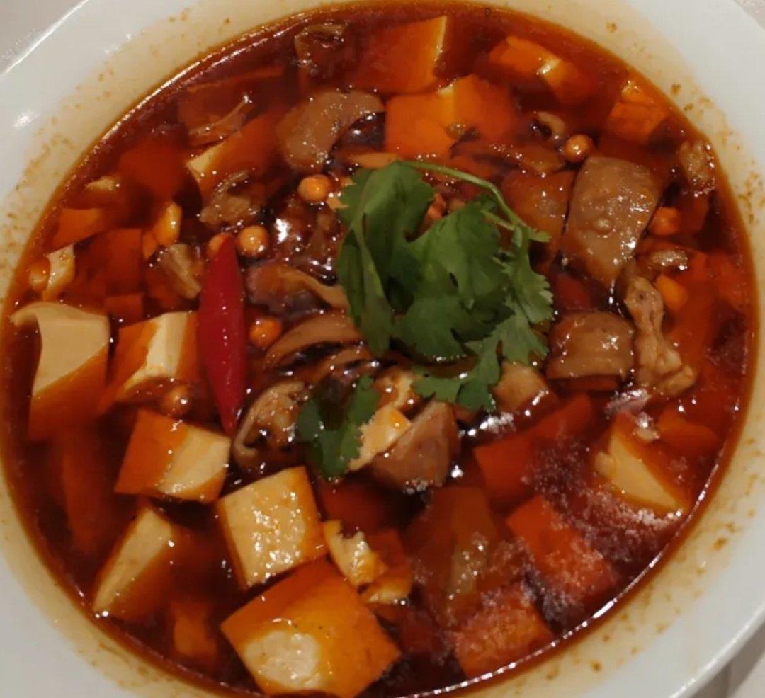 麻辣鸡血