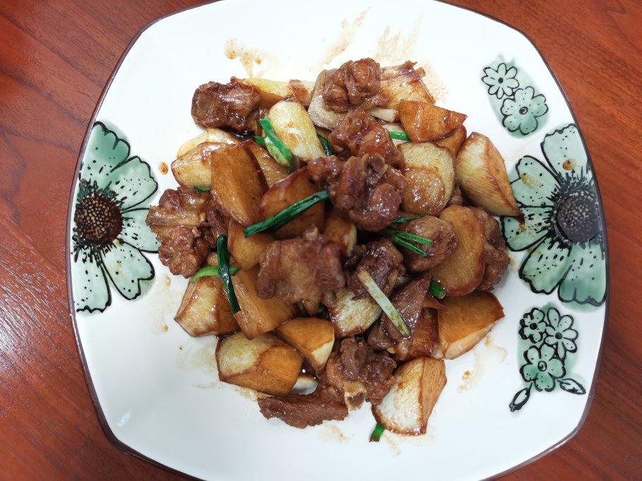 茭白烧排骨
