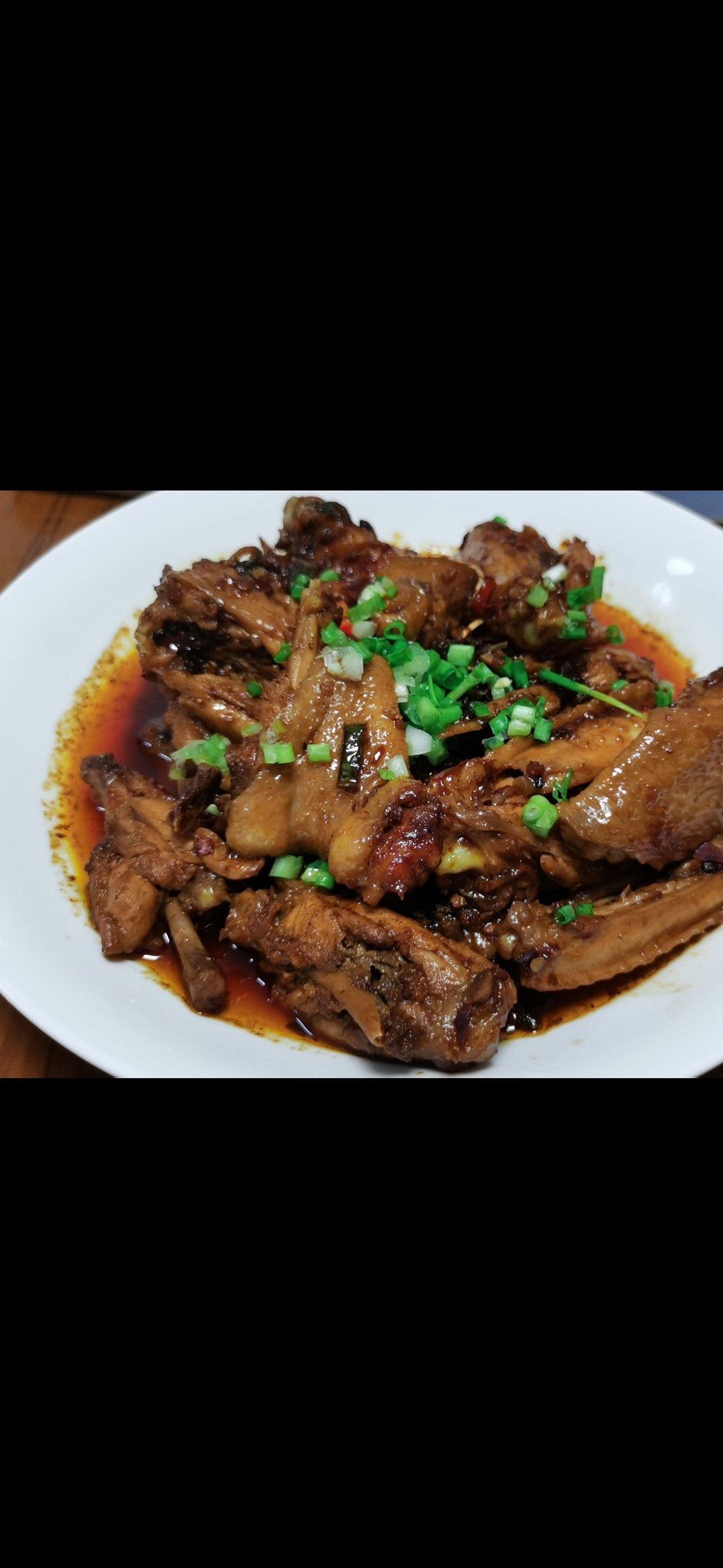 外婆教我的红烧鸡翅·连汤汁都狠好吃！！！