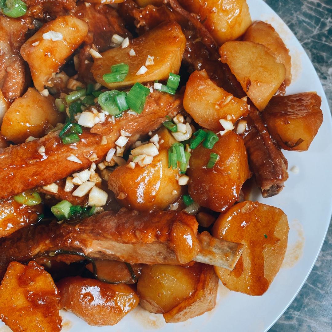 红烧肋排（排骨）