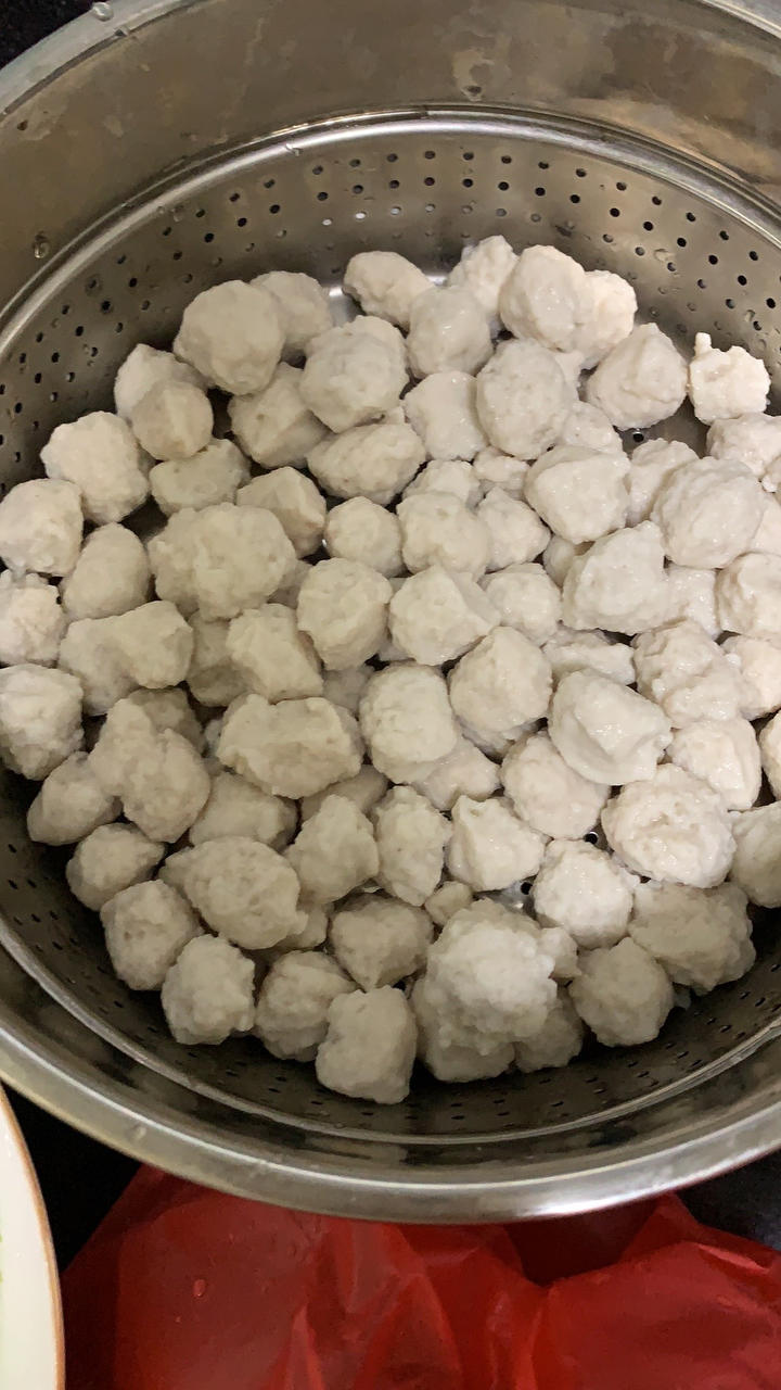 宝宝10个月辅食：新手做的鱼丸