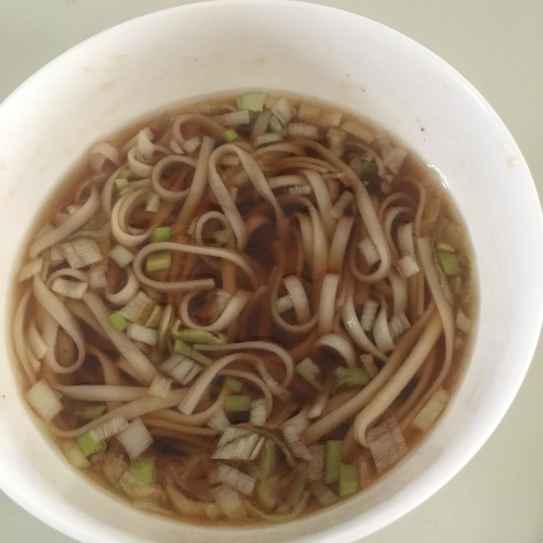最美不过那碗阳春面