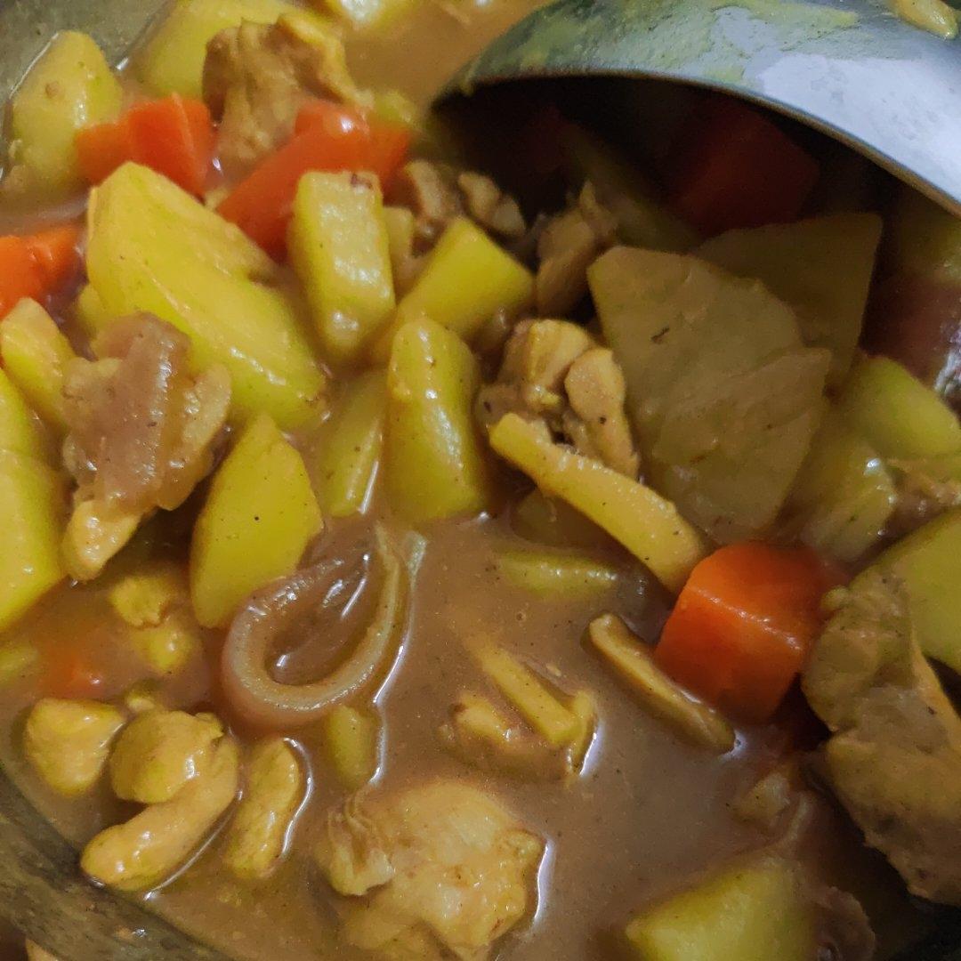 零失败日式咖喱鸡肉饭！！最正宗日本家庭做法！简单又好吃！