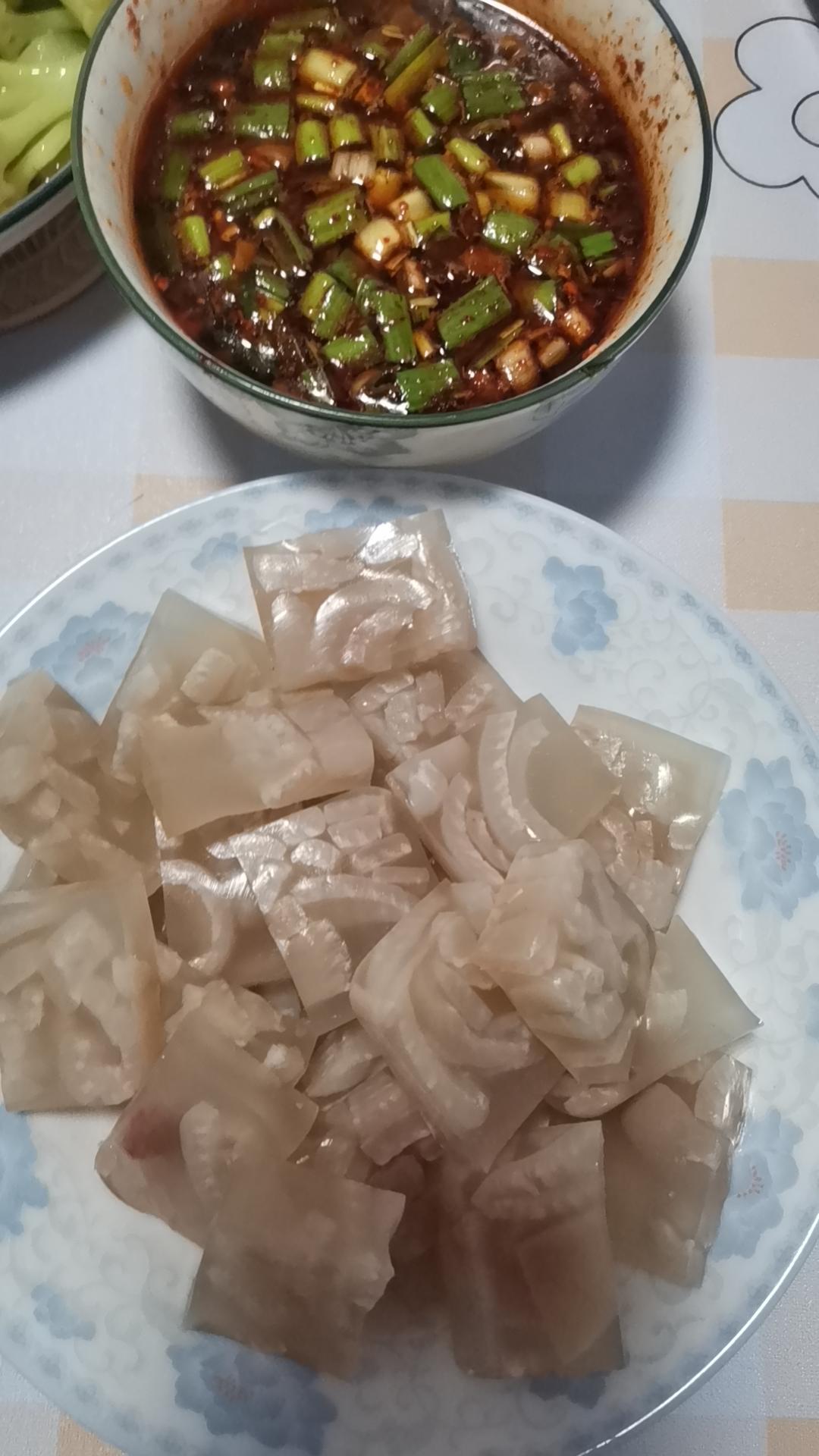 水晶肉皮冻