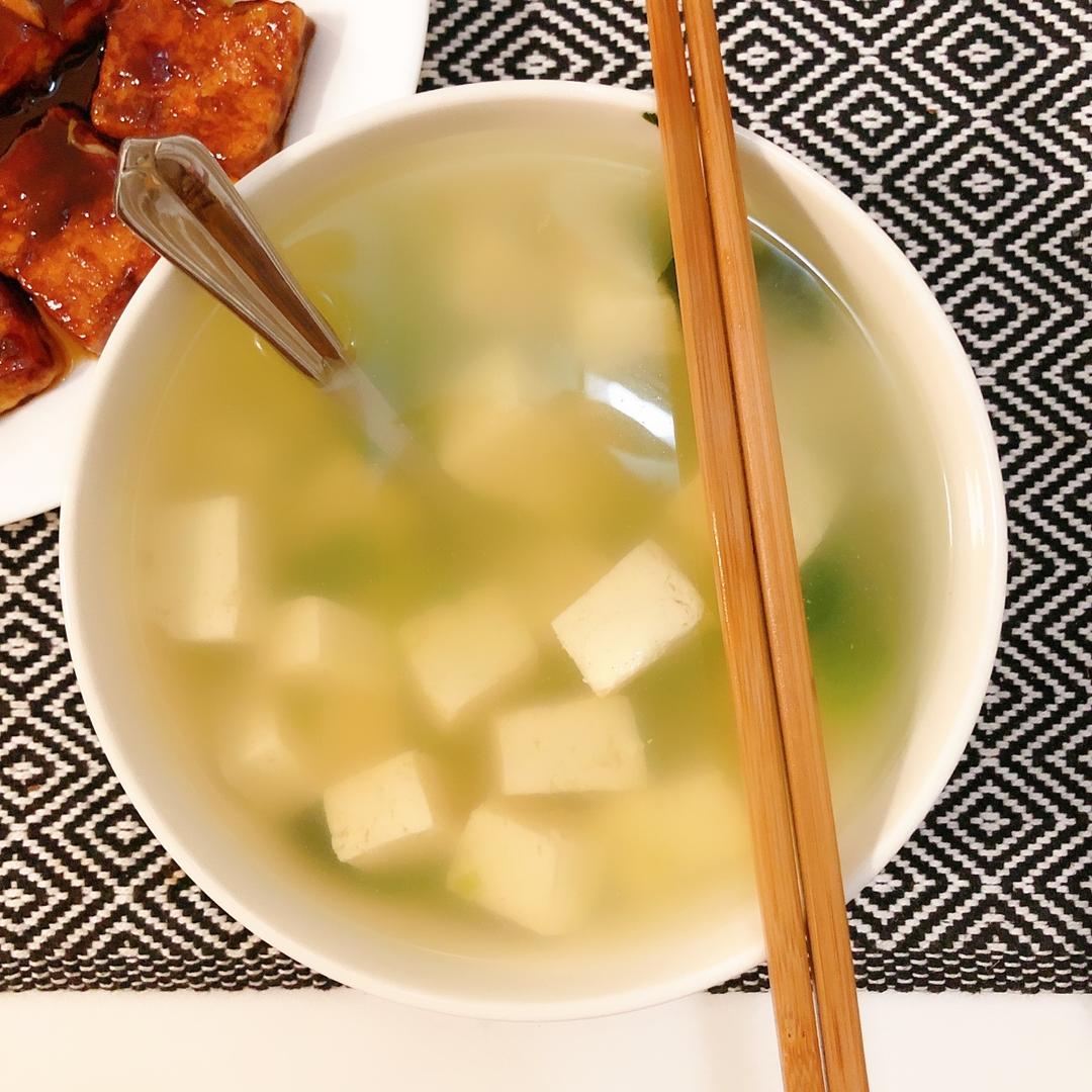 青菜豆腐汤