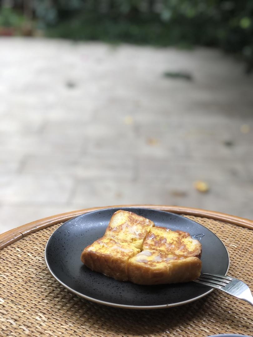 一口西多士