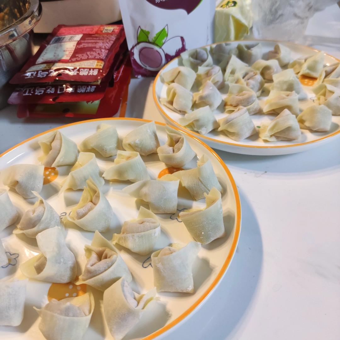 肉不柴的馄饨馅