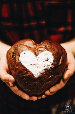 罗曼蒂克的浪漫：红酒巧克力面包的做法 步骤17