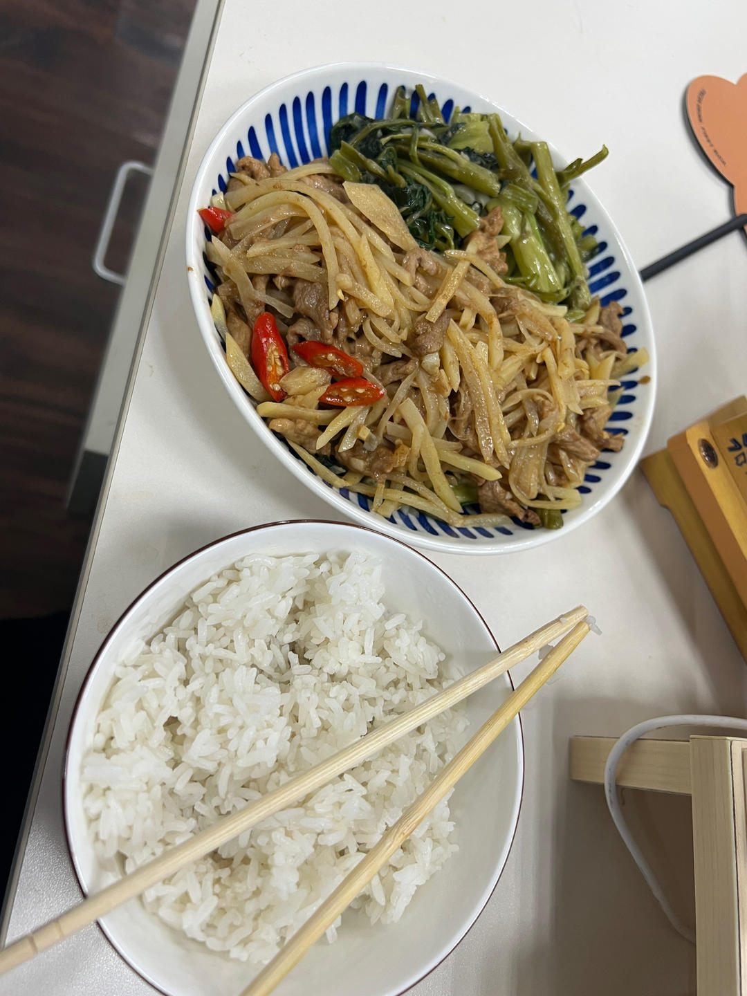酸辣土豆肉丝——绝对最好吃！