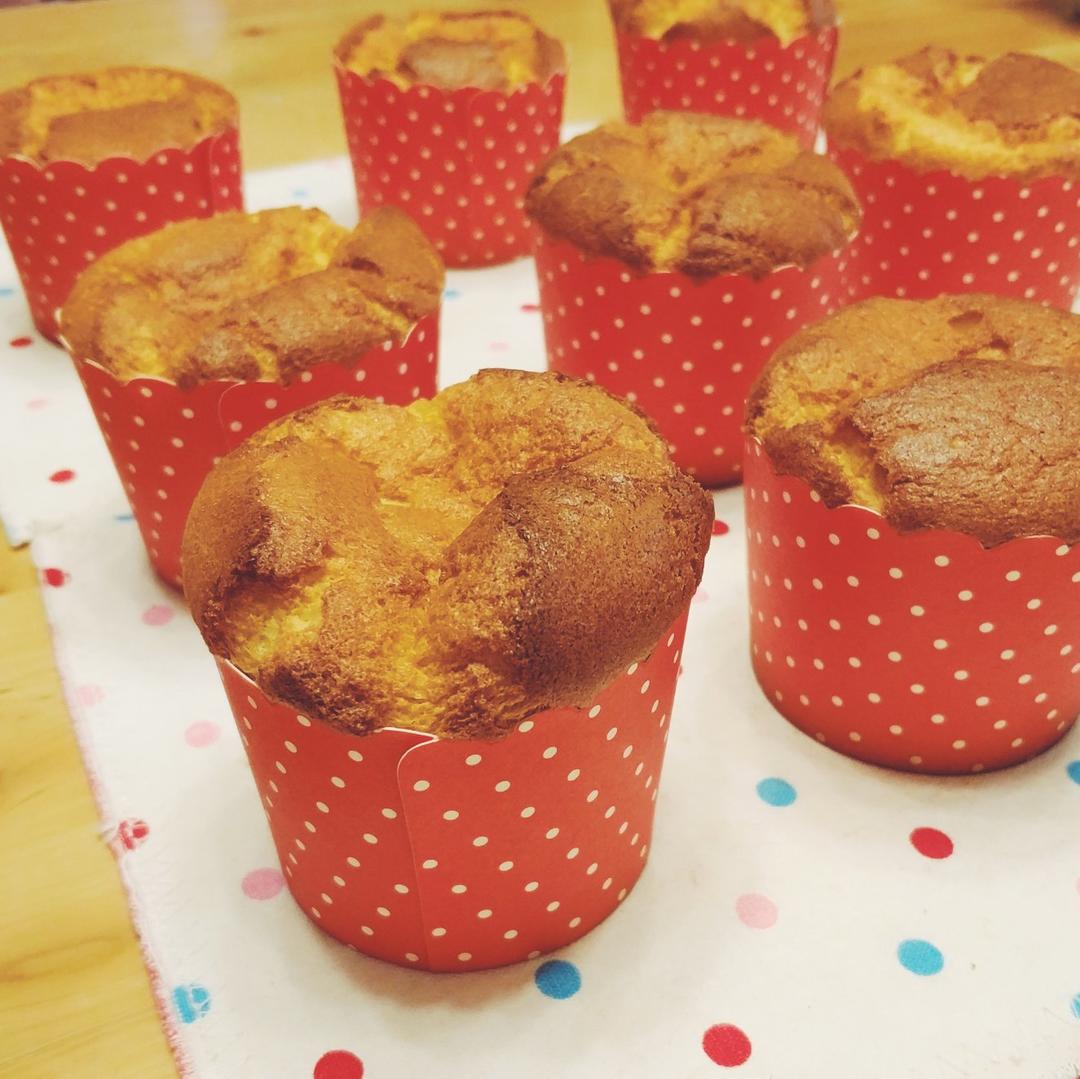 超软绵的蛋糕杯