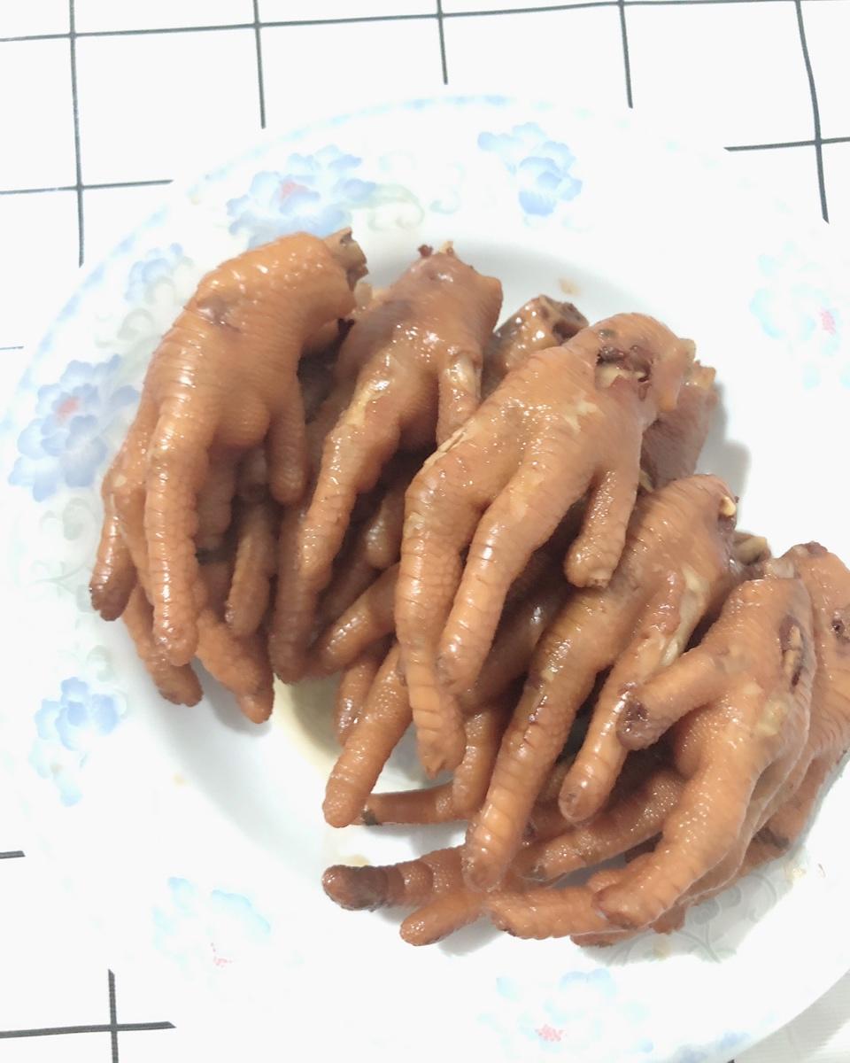 卤鸡爪