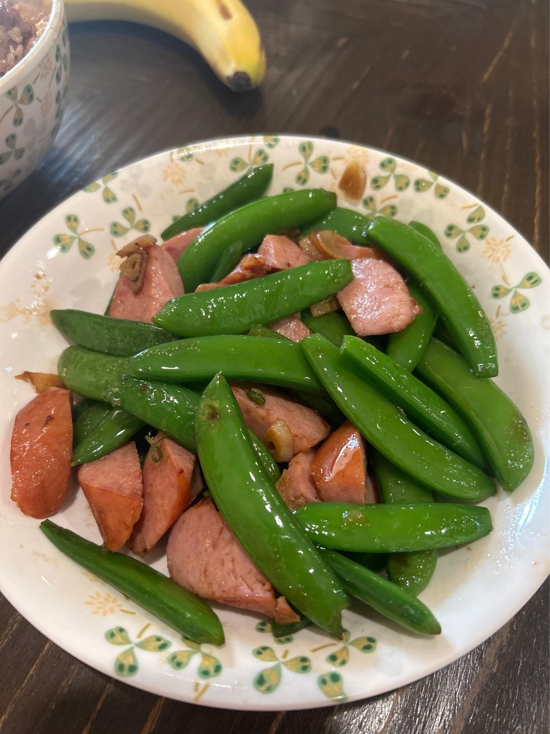甜蜜豆炒腊肠