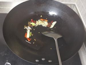 [新手向]莲藕玉米排骨汤的做法 步骤6