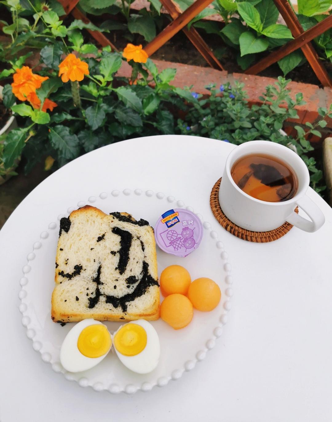 小Y的上学早餐记